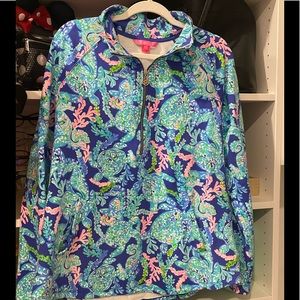 XL Lilly Pulitzer popover